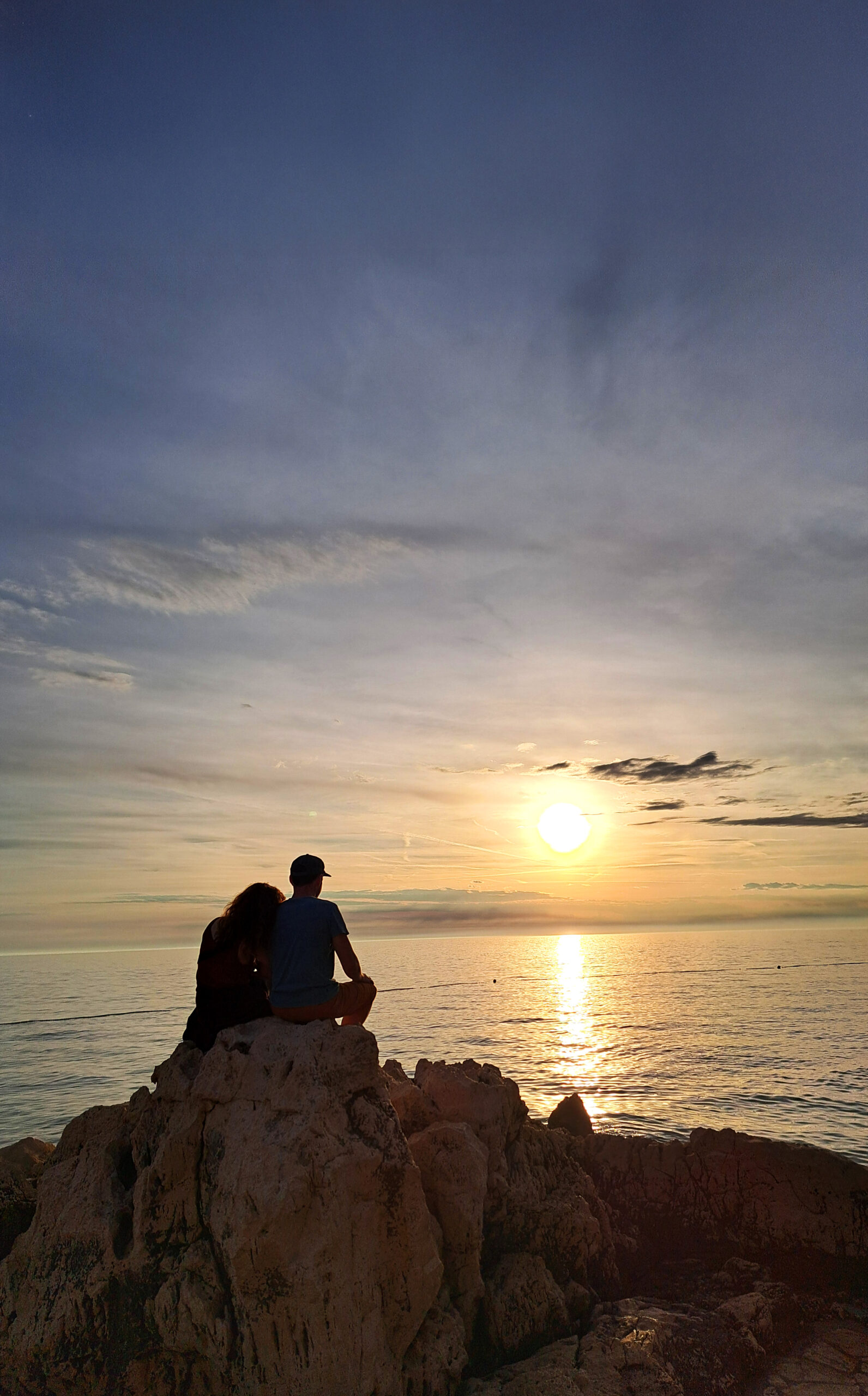 lucy-nic-banner-mobile